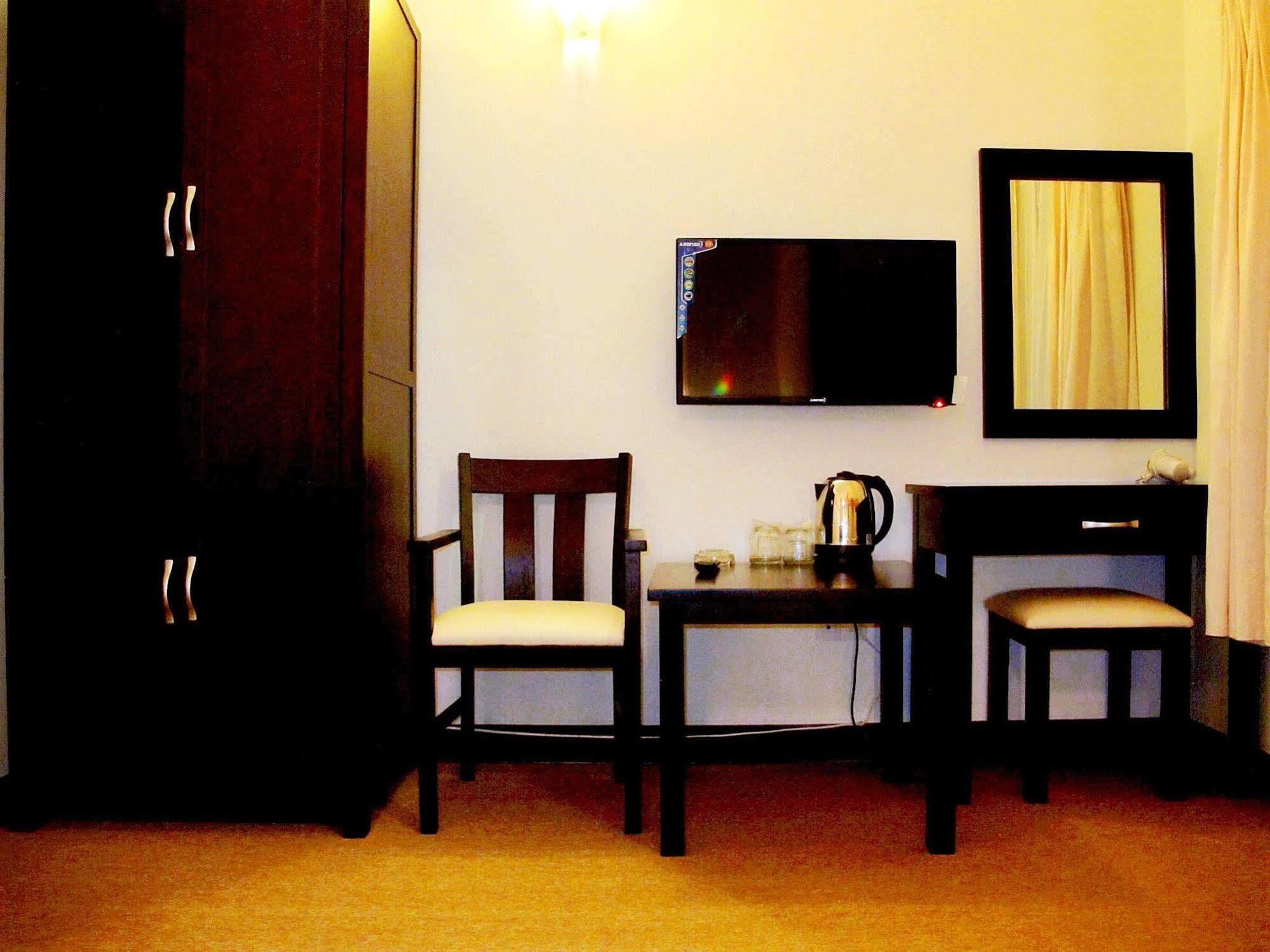 7S Hotel Cuong Long Nha Trang Buitenkant foto
